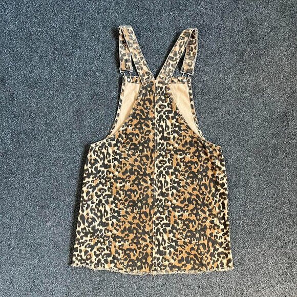 Leopard Print Overall Dress - Picture 2 of 7